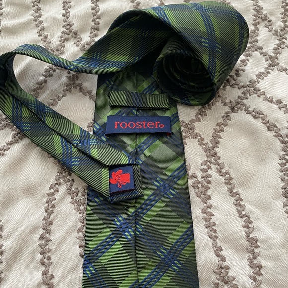 Rooster Neck Tie - Picture 4 of 4